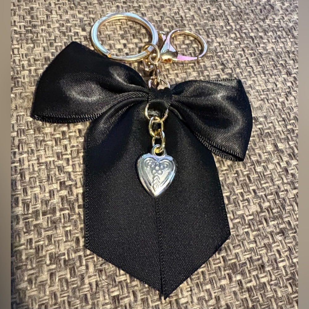 Elegant Black Bow Keychain with Heart Charm